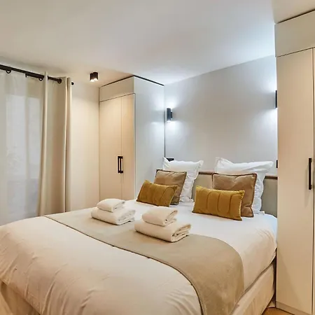 Appartamento Charming Parisian - Center Of *